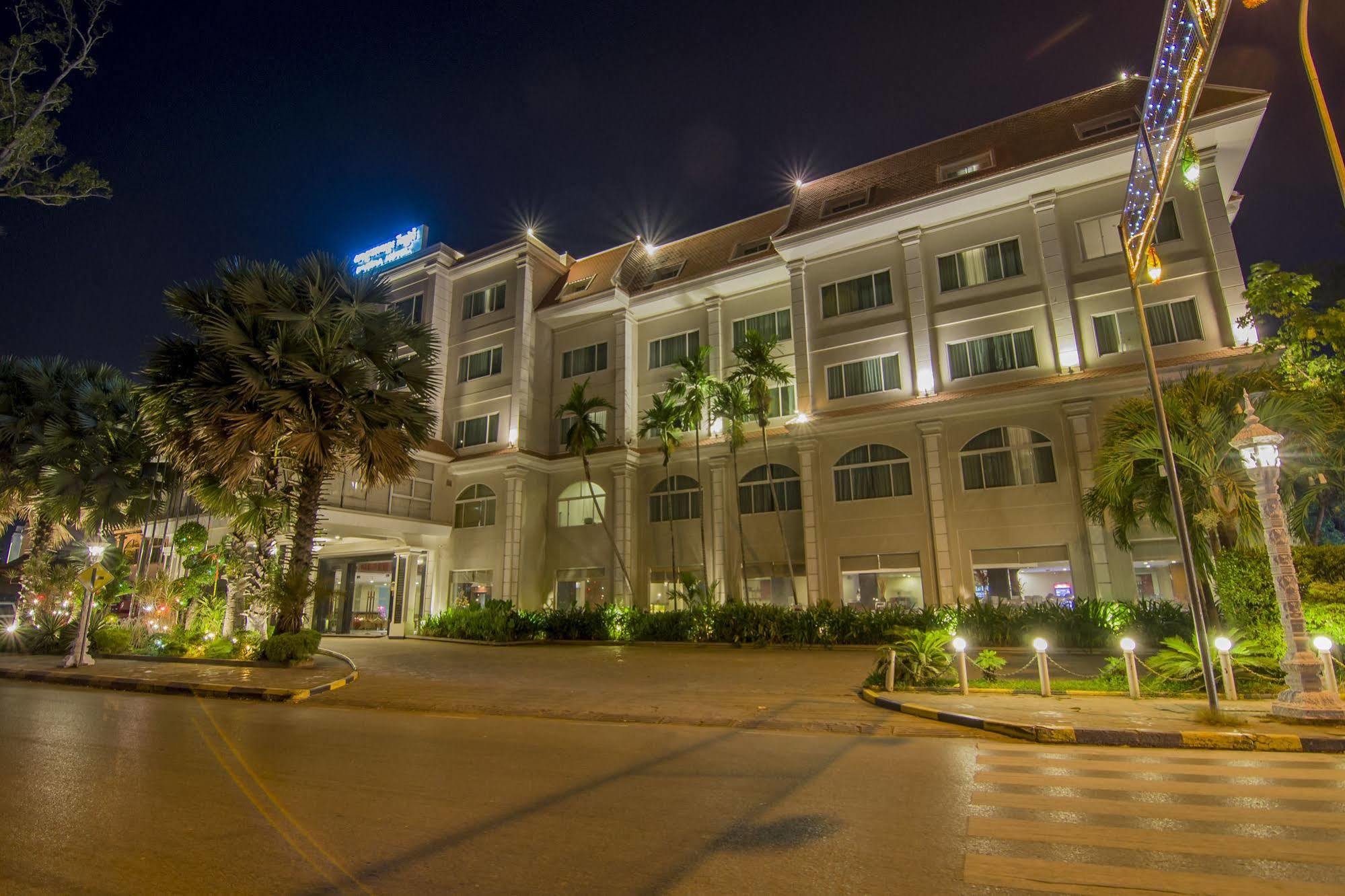 Angkor Riviera Hotel Sziemreap Kültér fotó